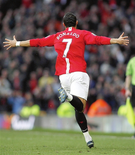 比更显强硬 比更显强硬