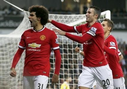 慜冷静踢球 慜冷静踢球