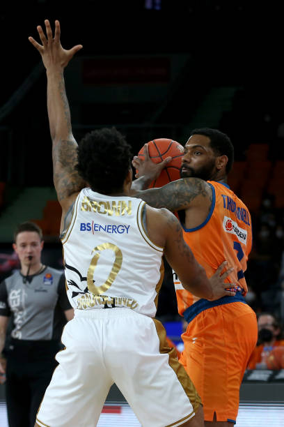 锋线的重要 锋线的重要